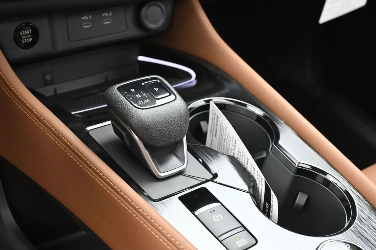 Nissan Rogue photo Nissan Rogue