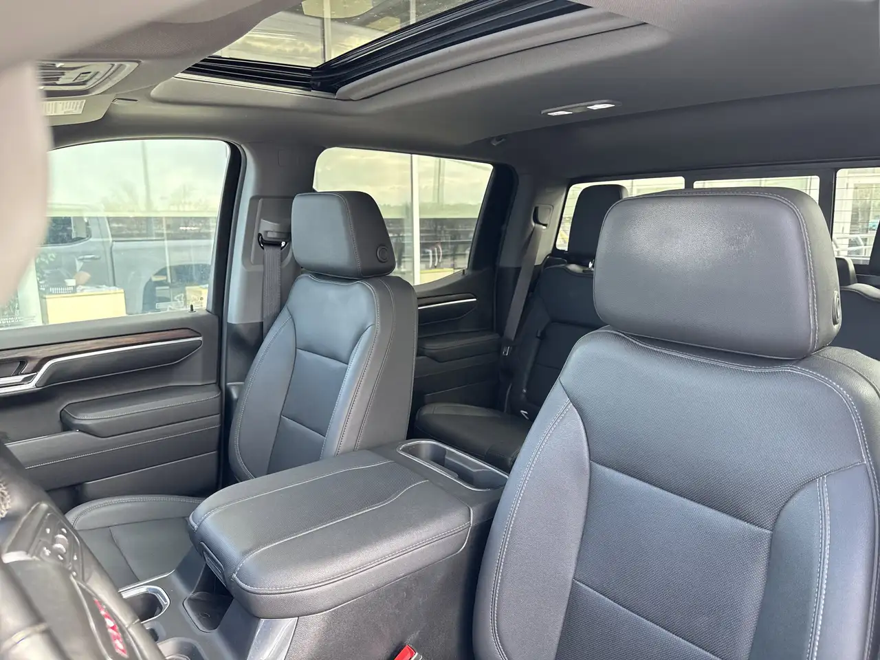 GMC Sierra 1500 снимка GMC Sierra 1500