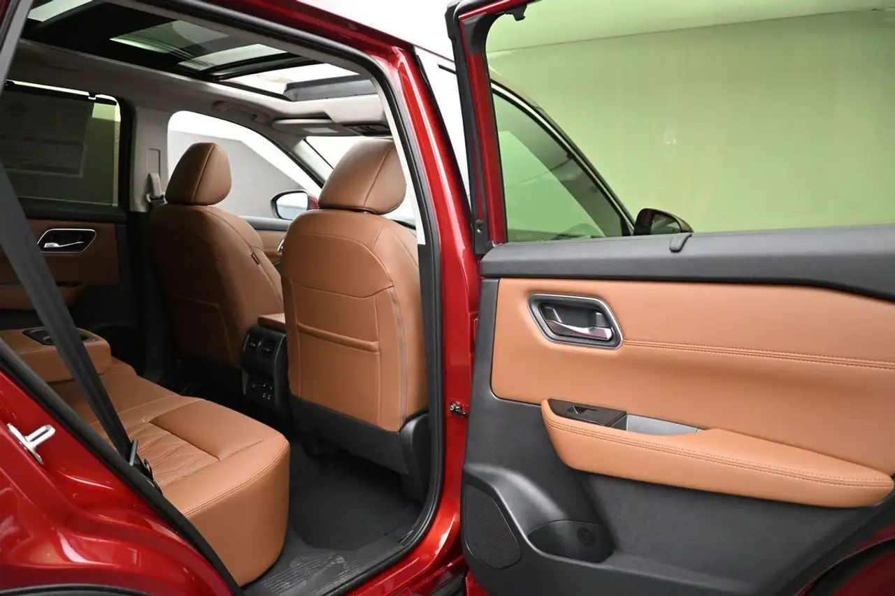Nissan Rogue photo Nissan Rogue