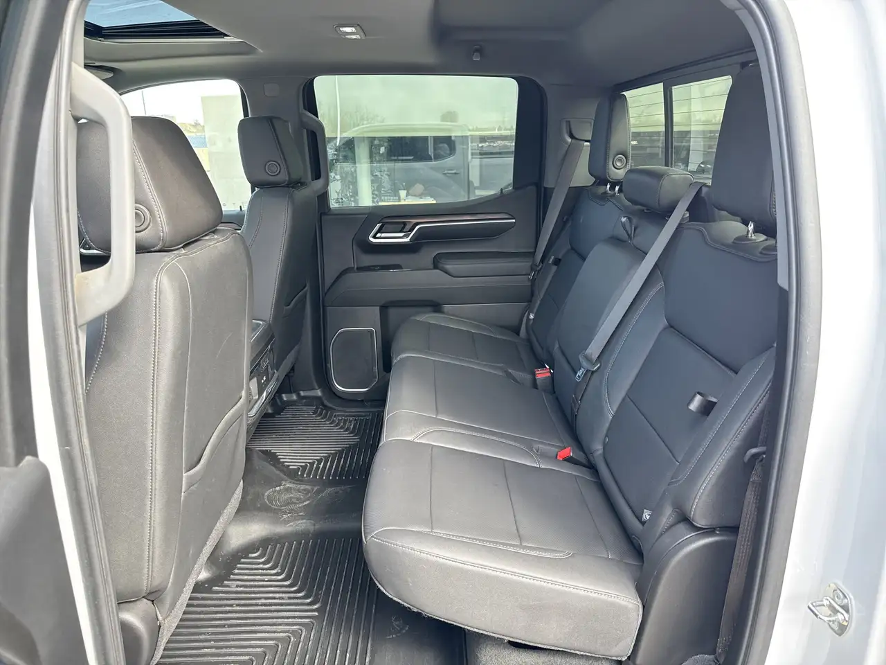 GMC Sierra 1500 снимка GMC Sierra 1500