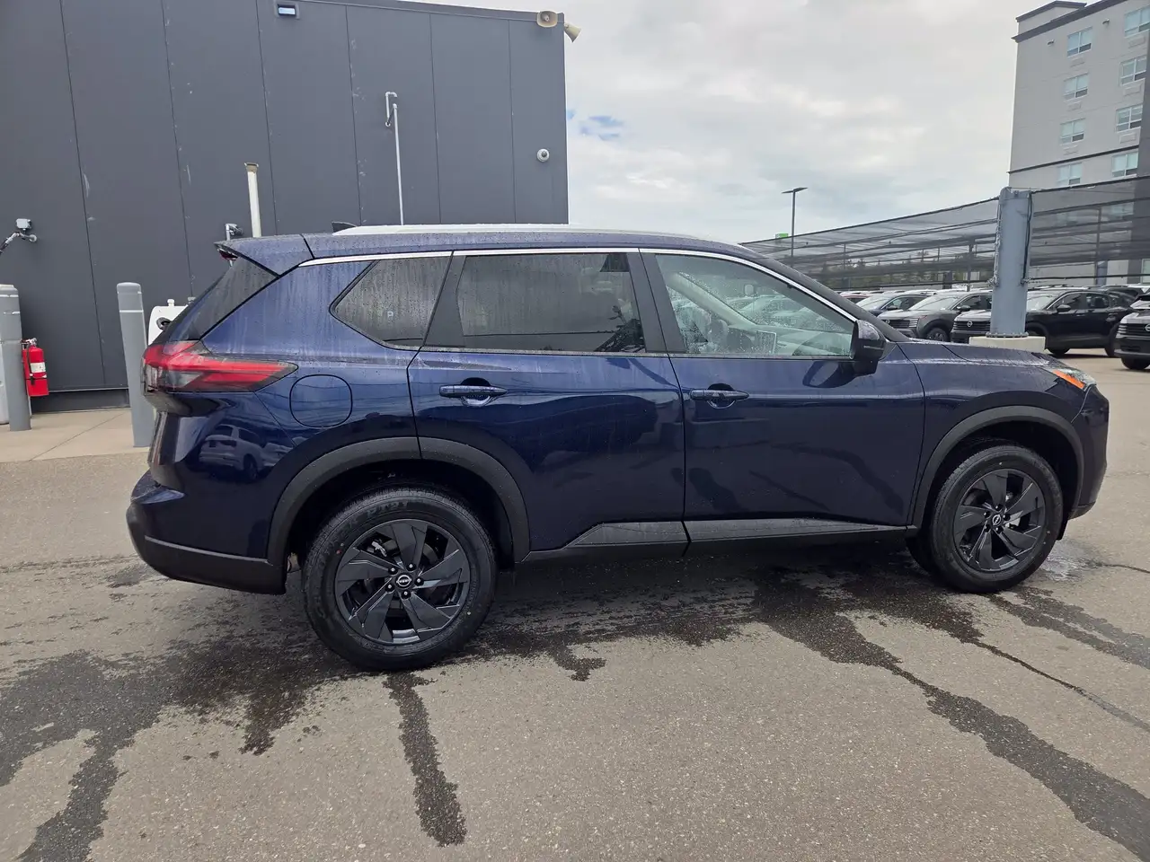 Nissan Rogue fotografie Nissan Rogue