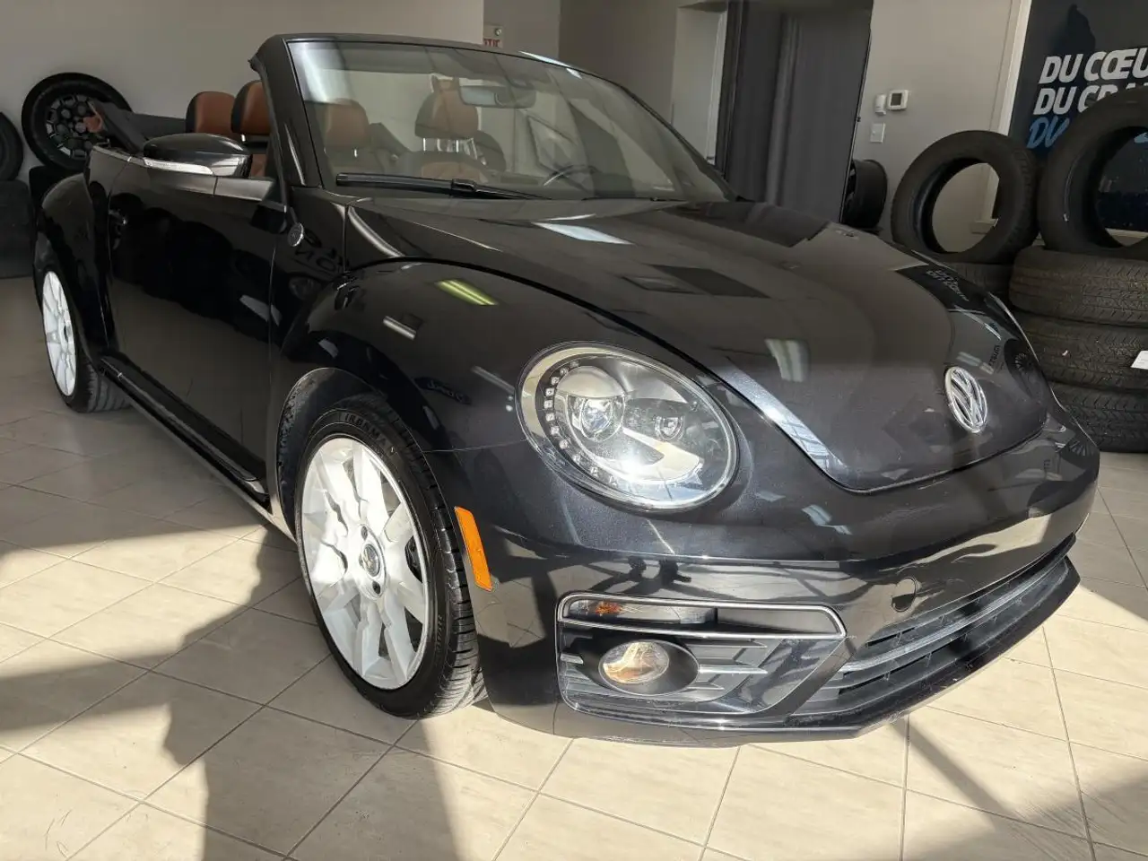 Volkswagen Beetle снимка Volkswagen Beetle