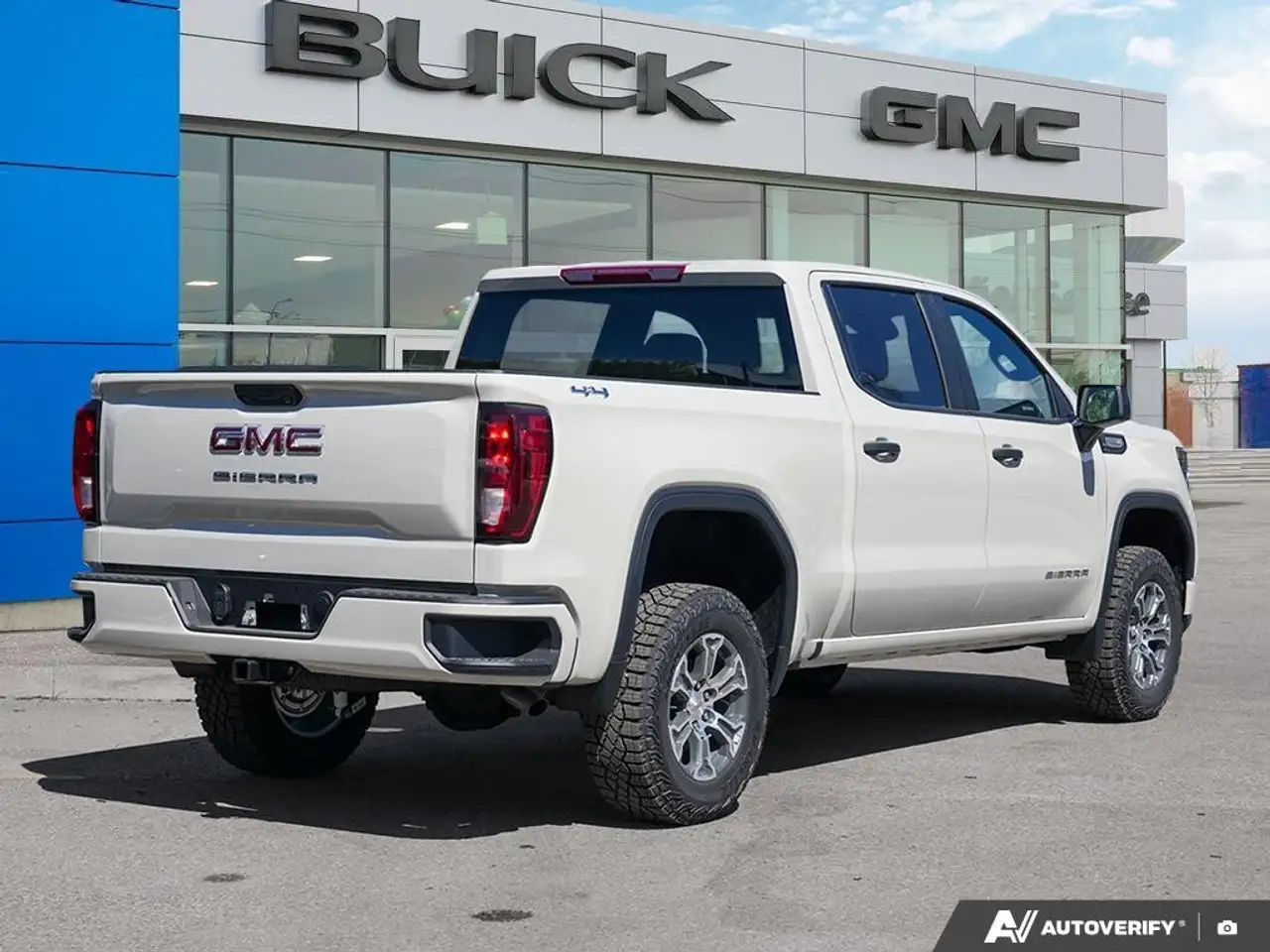 GMC Sierra 1500 fotografie GMC Sierra 1500