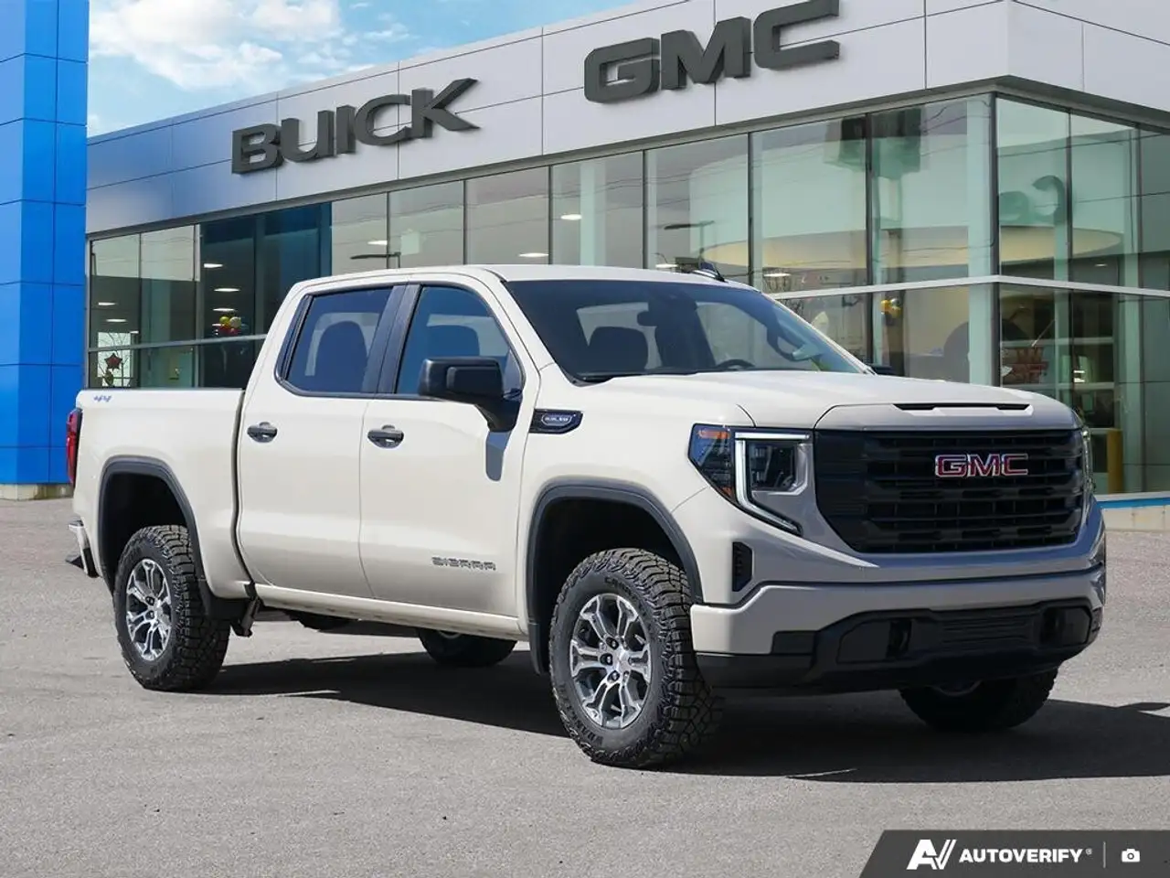 GMC Sierra 1500 fotografie GMC Sierra 1500