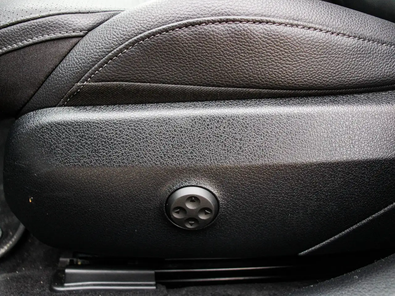 Mercedes-Benz C-Class fotografie Mercedes-Benz C-Class