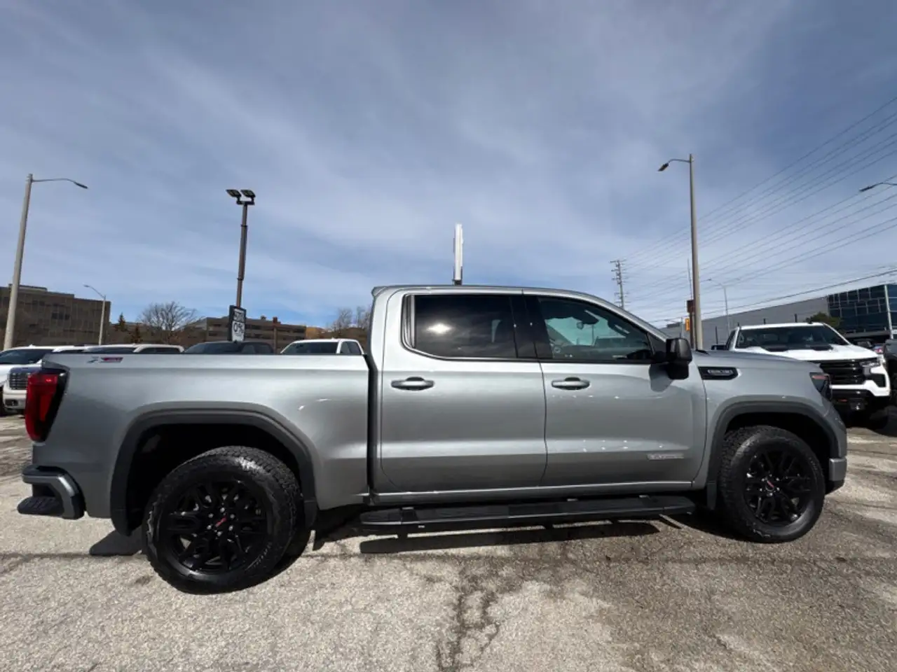 GMC Sierra 1500 photo GMC Sierra 1500