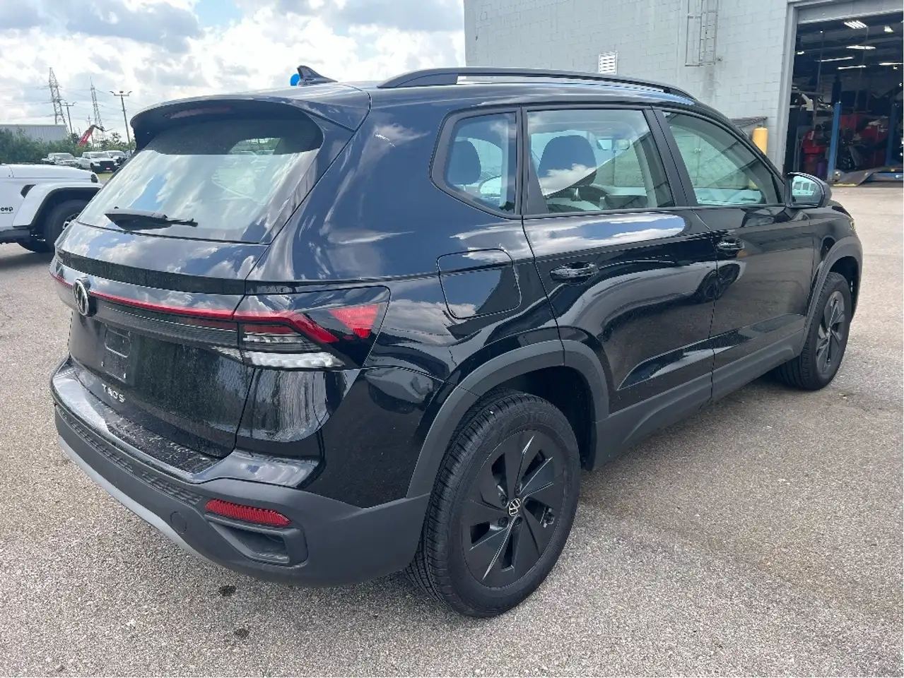 Volkswagen Taos снимка Volkswagen Taos