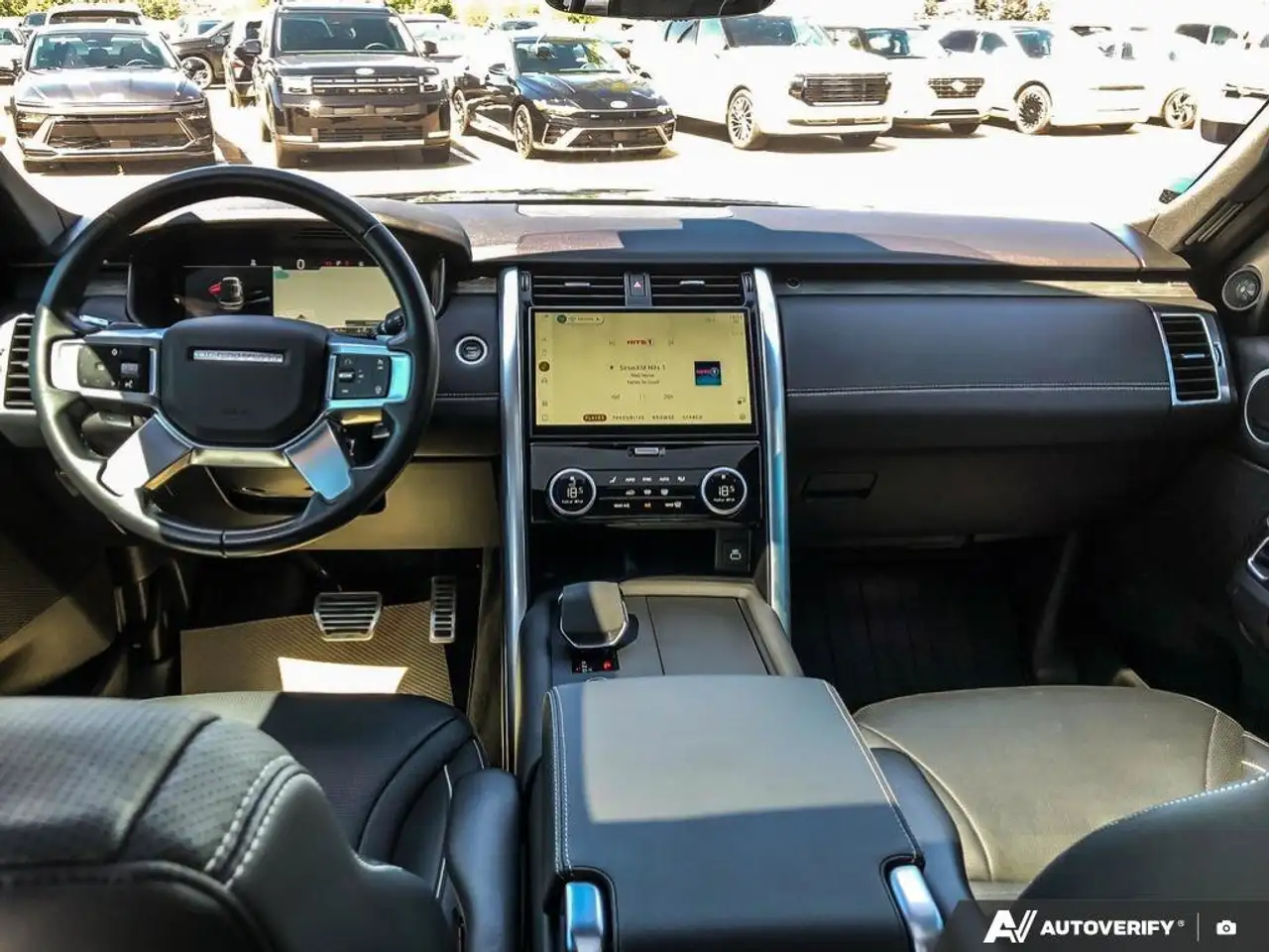 Land Rover Discovery photo Land Rover Discovery