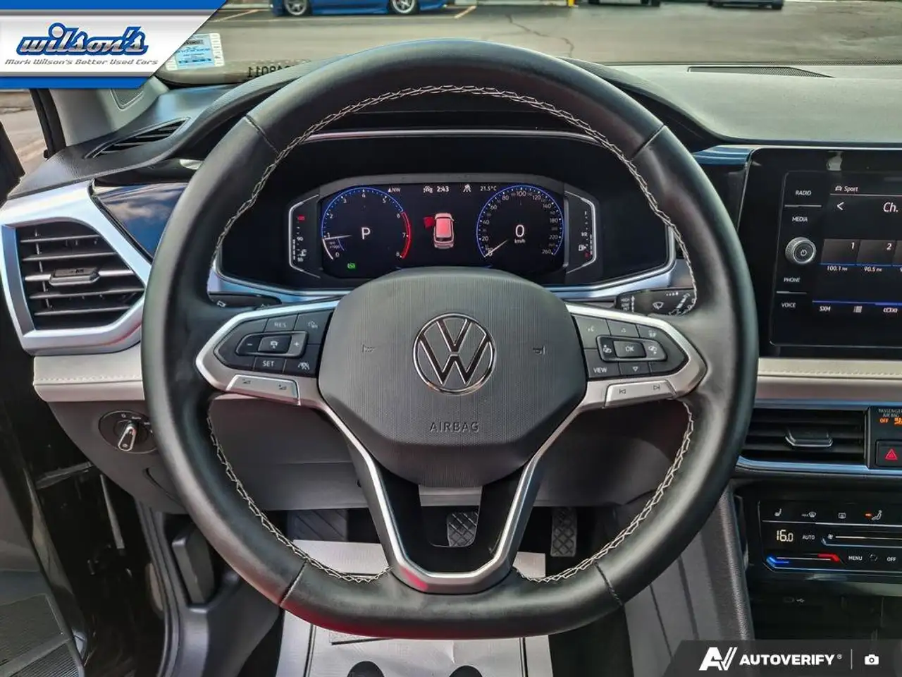 Volkswagen Taos снимка Volkswagen Taos