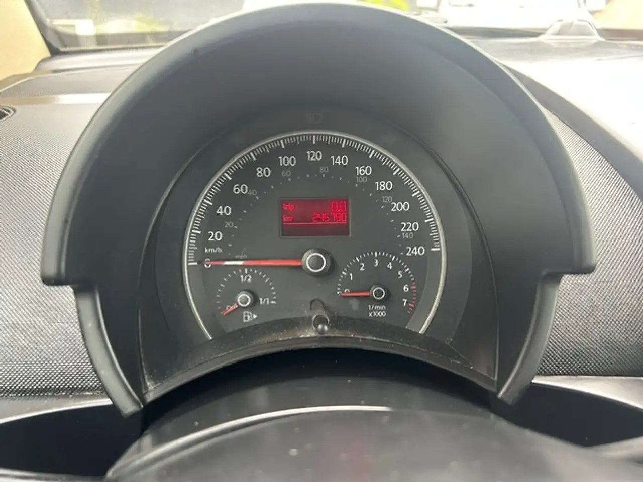 Volkswagen Beetle снимка Volkswagen Beetle