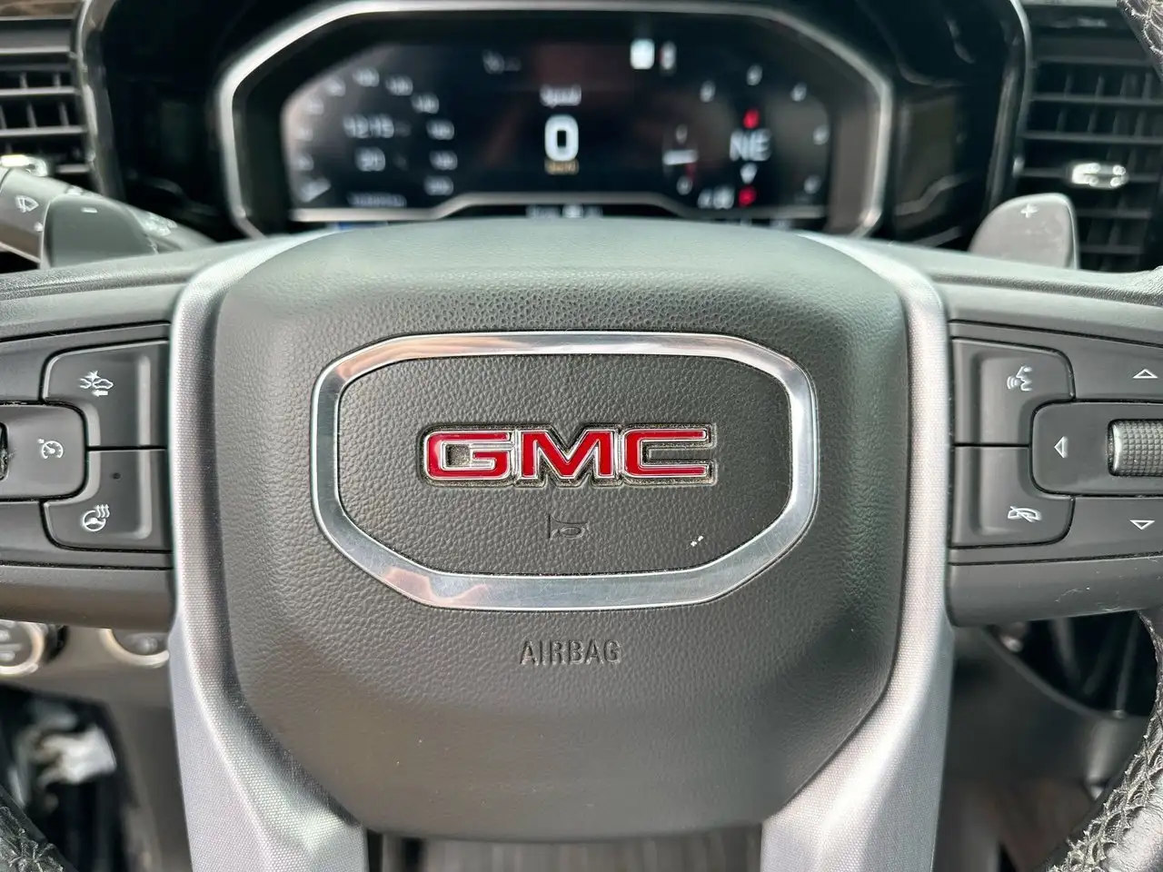 GMC Sierra 1500 fotografie GMC Sierra 1500