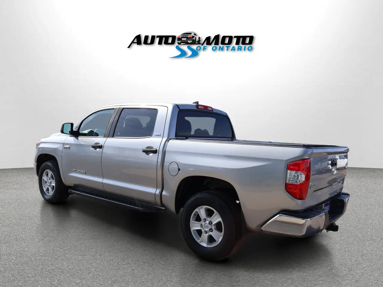 Toyota Tundra снимка Toyota Tundra