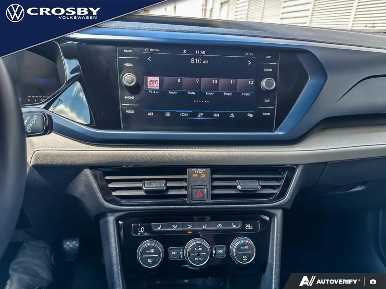 Volkswagen Taos снимка Volkswagen Taos