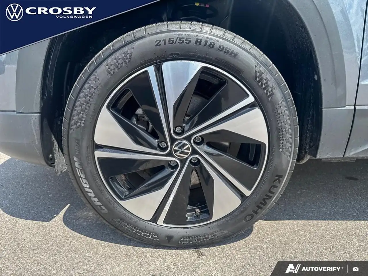 Volkswagen Taos снимка Volkswagen Taos