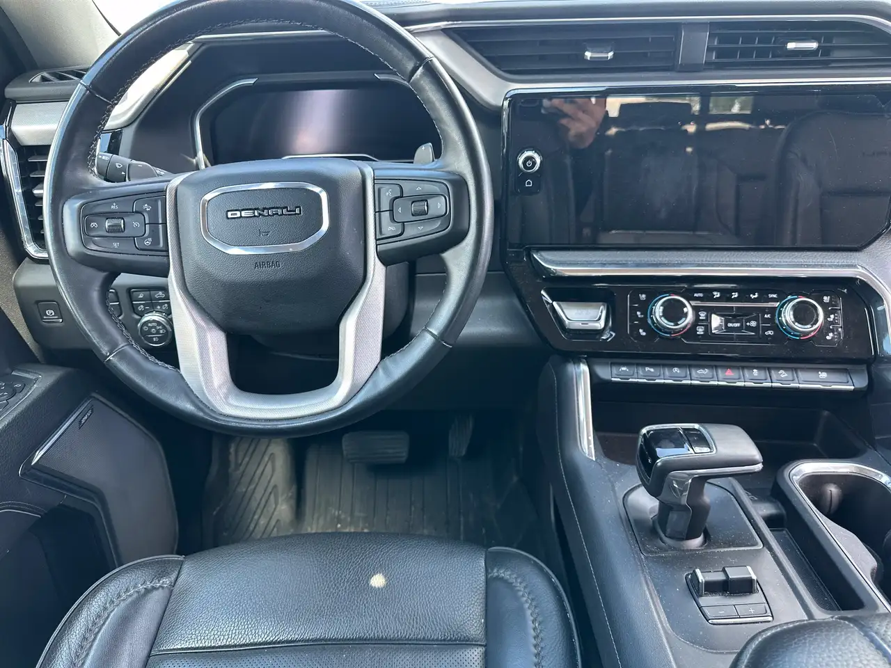 GMC Sierra 1500 photo GMC Sierra 1500