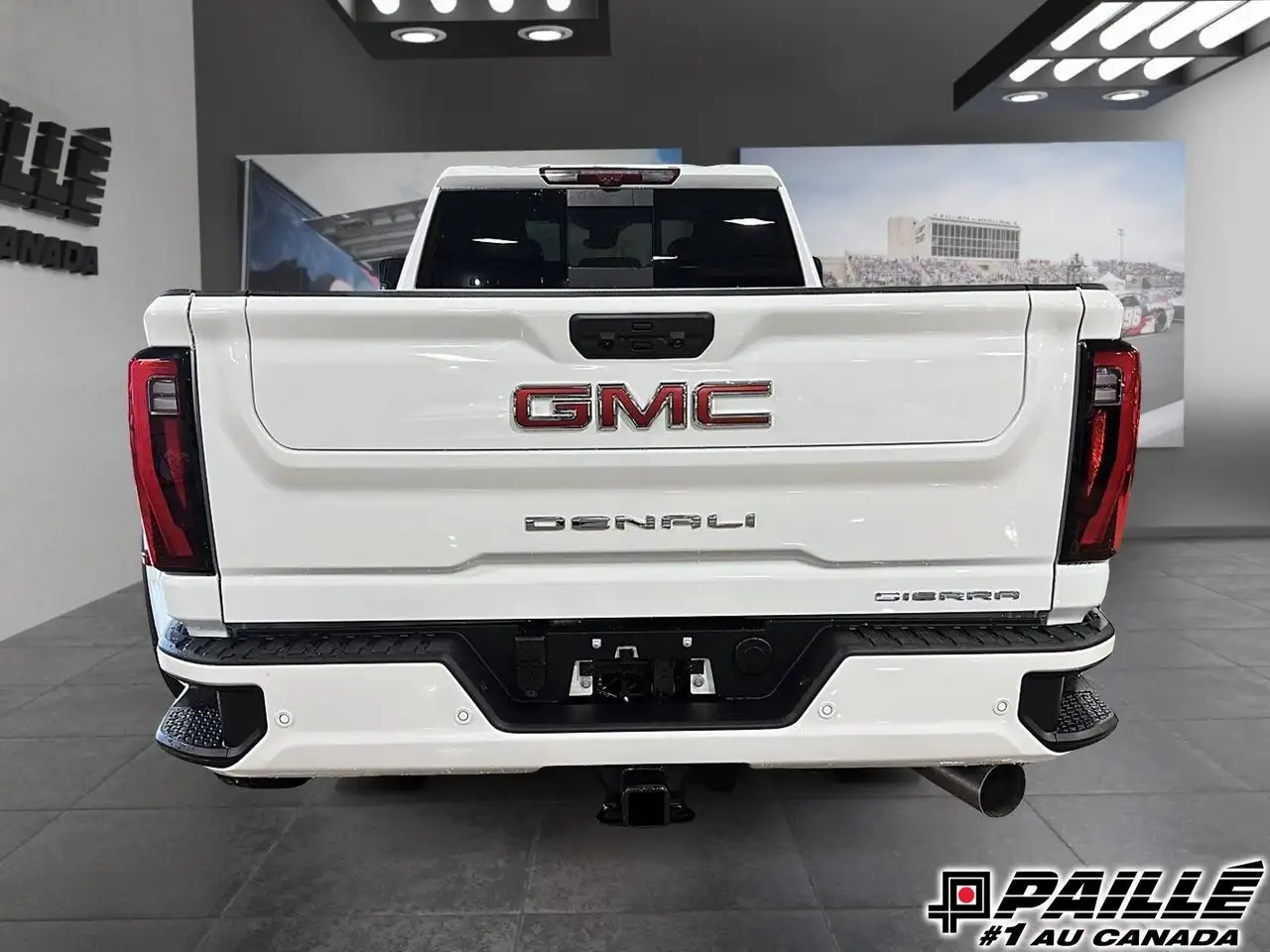 GMC Sierra 3500 снимка GMC Sierra 3500