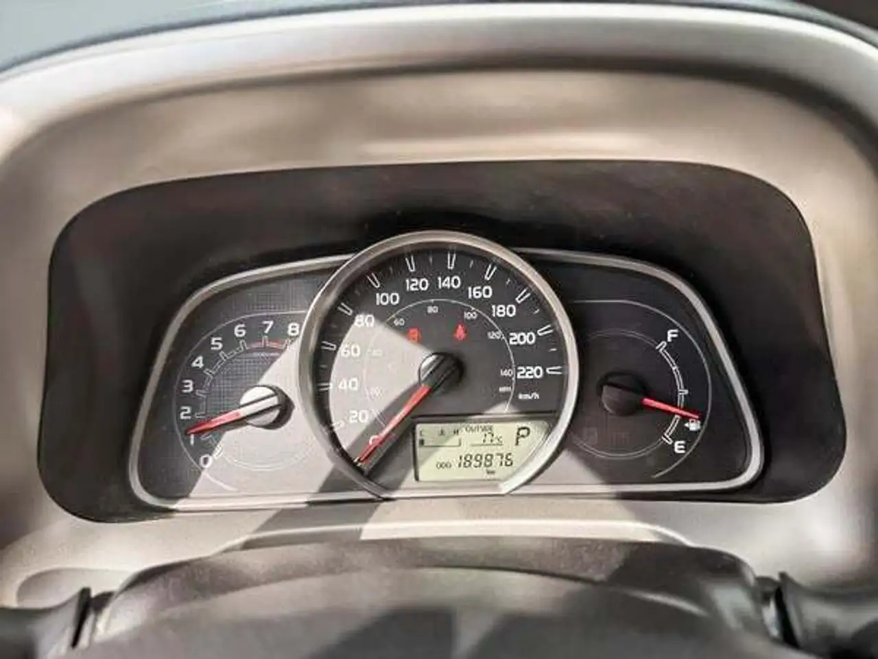 Toyota RAV 4 снимка Toyota RAV 4