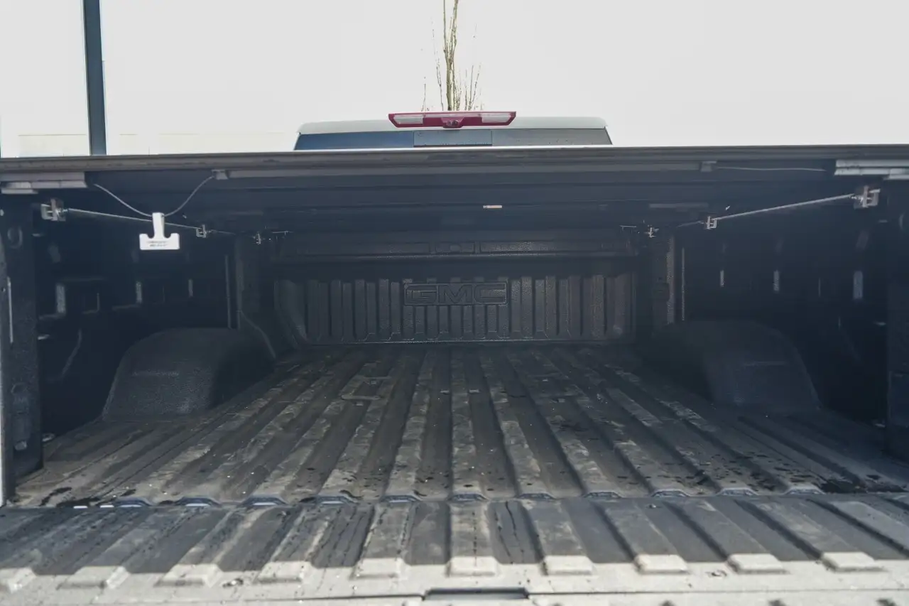 GMC Sierra 3500HD photo GMC Sierra 3500HD