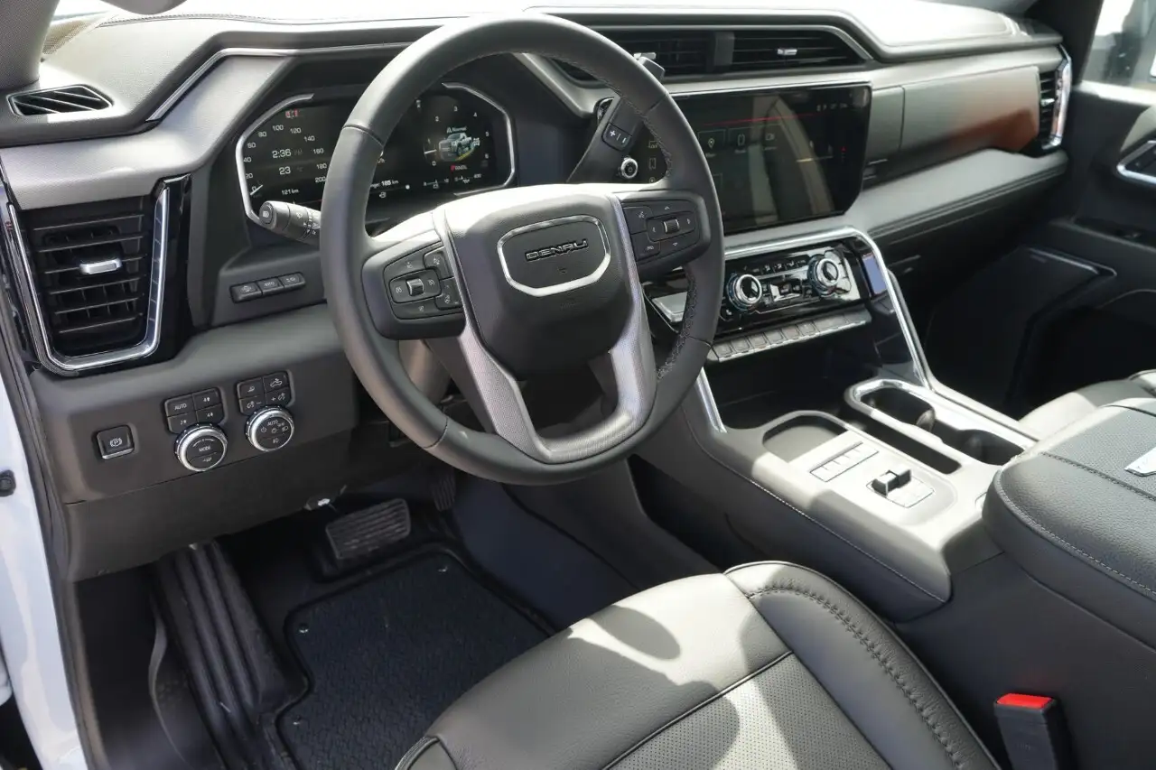 GMC Sierra 3500HD photo GMC Sierra 3500HD