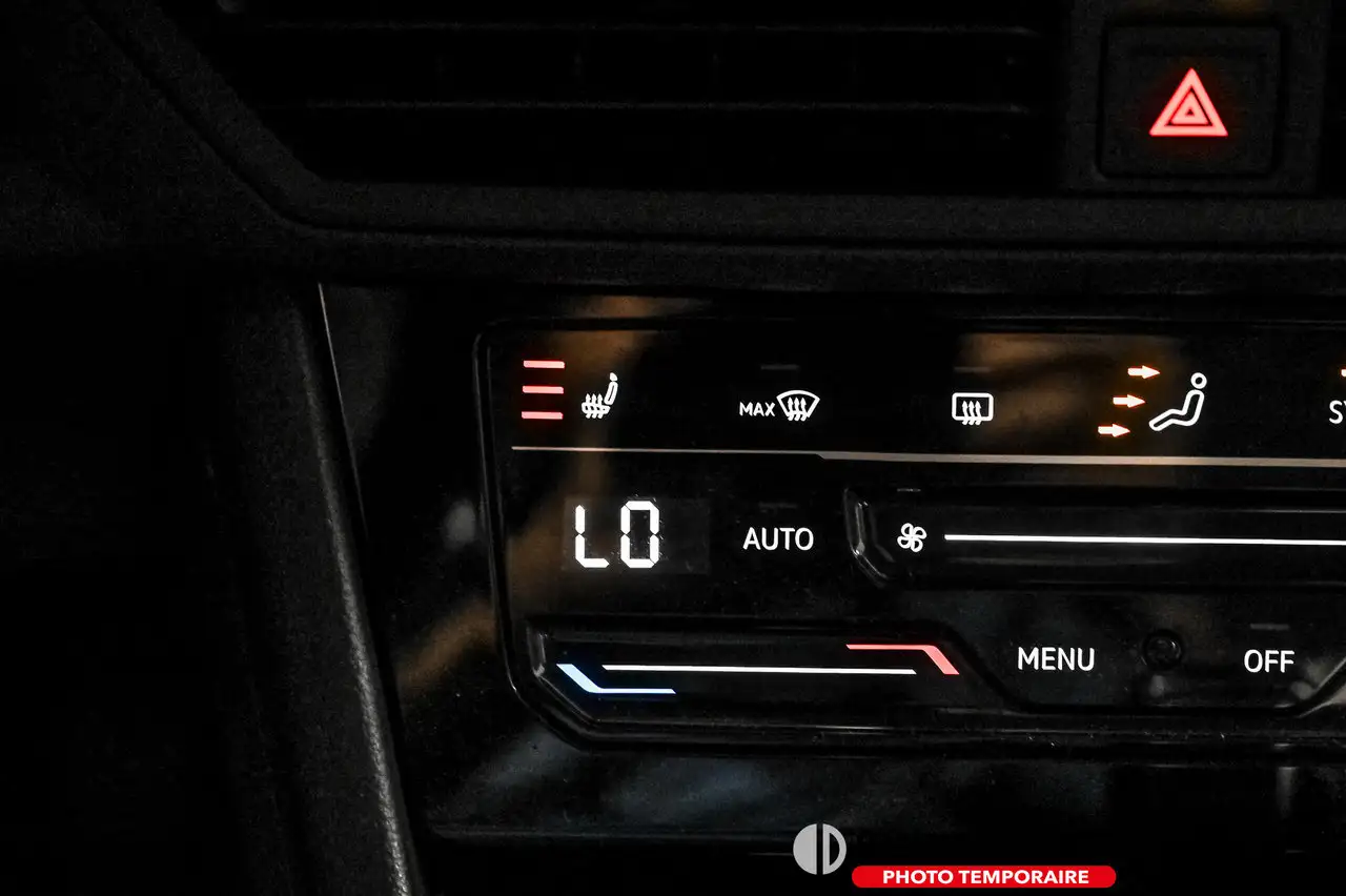 Volkswagen Jetta снимка Volkswagen Jetta