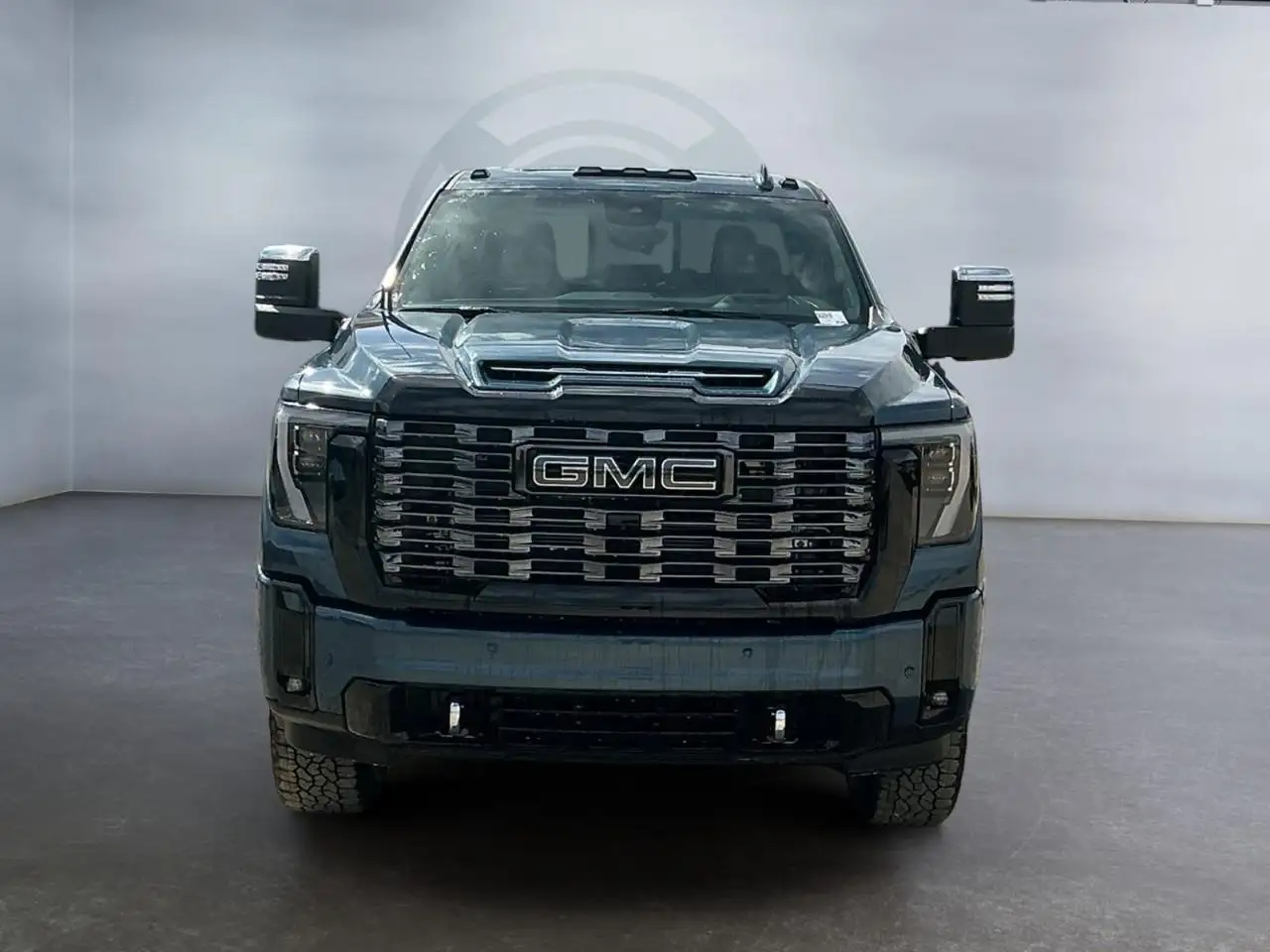 GMC Sierra 3500HD снимка GMC Sierra 3500HD