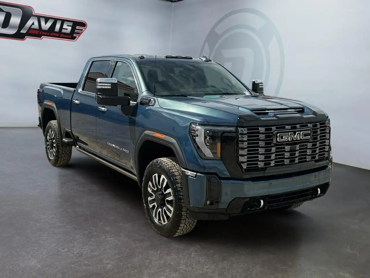GMC Sierra 3500HD снимка GMC Sierra 3500HD