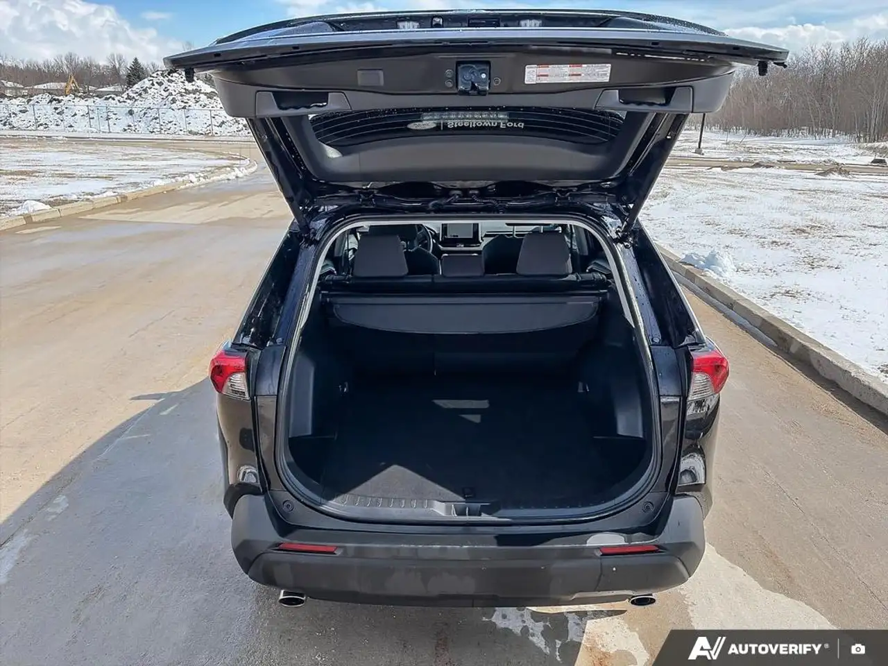 Toyota RAV 4 photo Toyota RAV 4