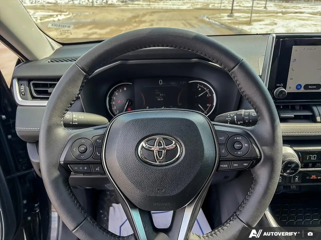 Toyota RAV 4 photo Toyota RAV 4