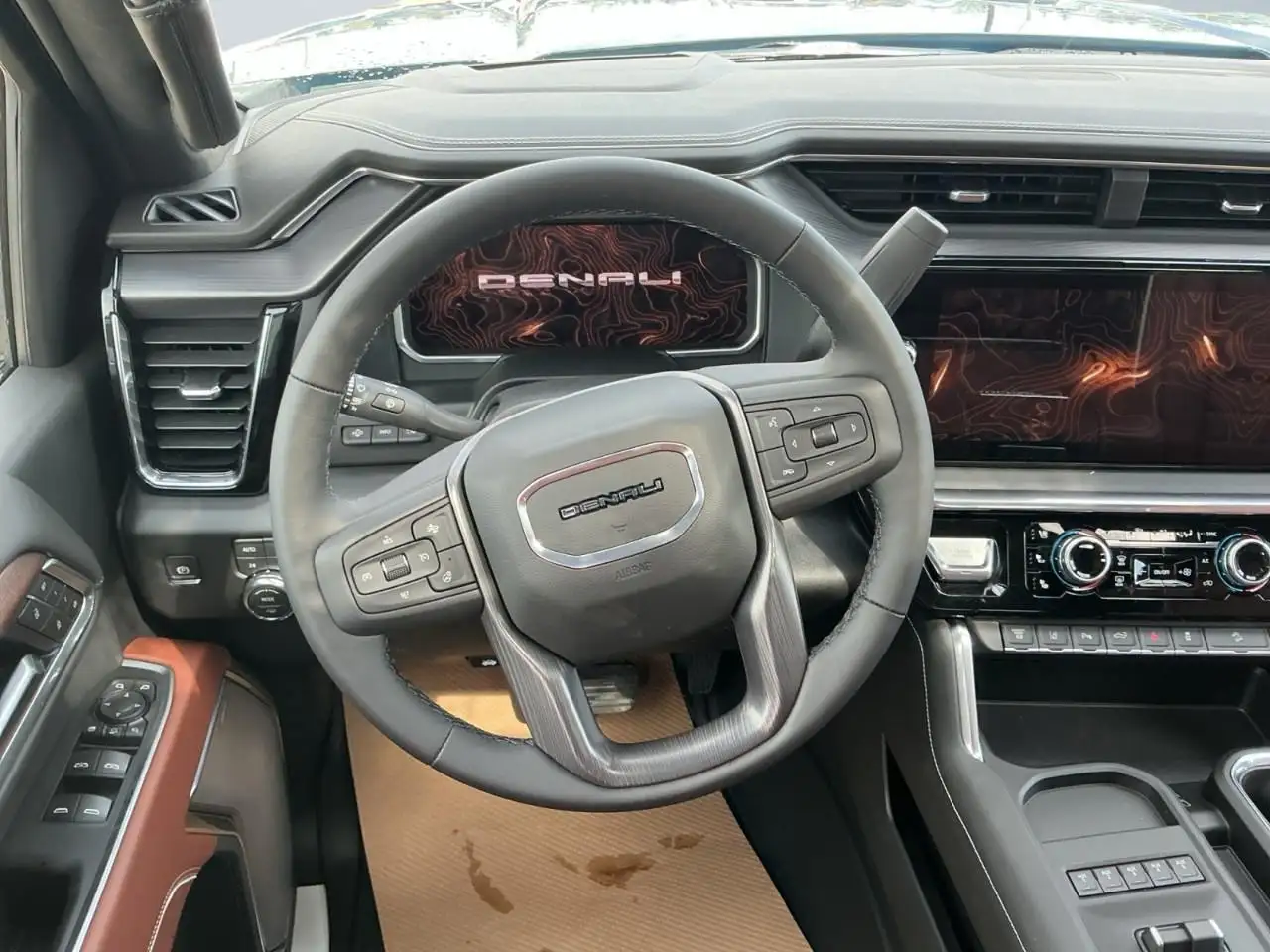 GMC Sierra 3500HD снимка GMC Sierra 3500HD
