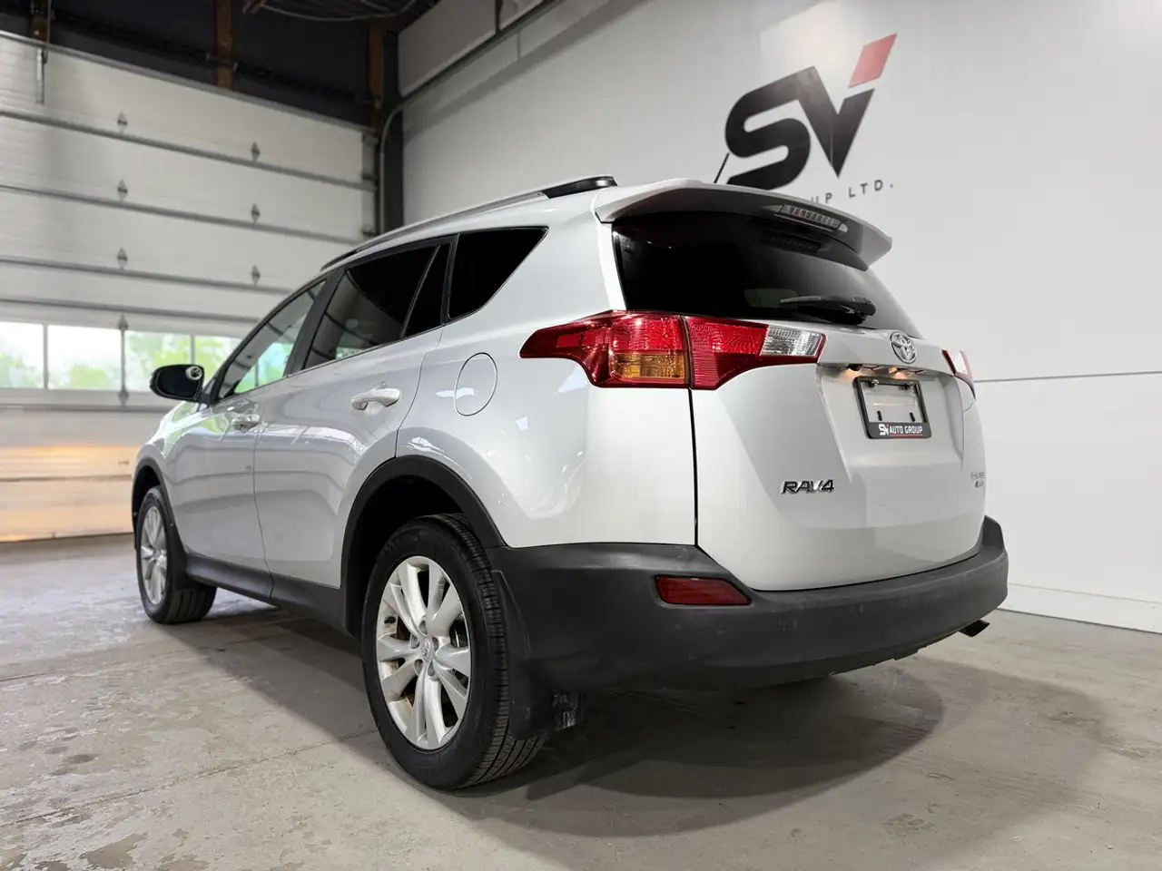 Toyota RAV 4 photo Toyota RAV 4