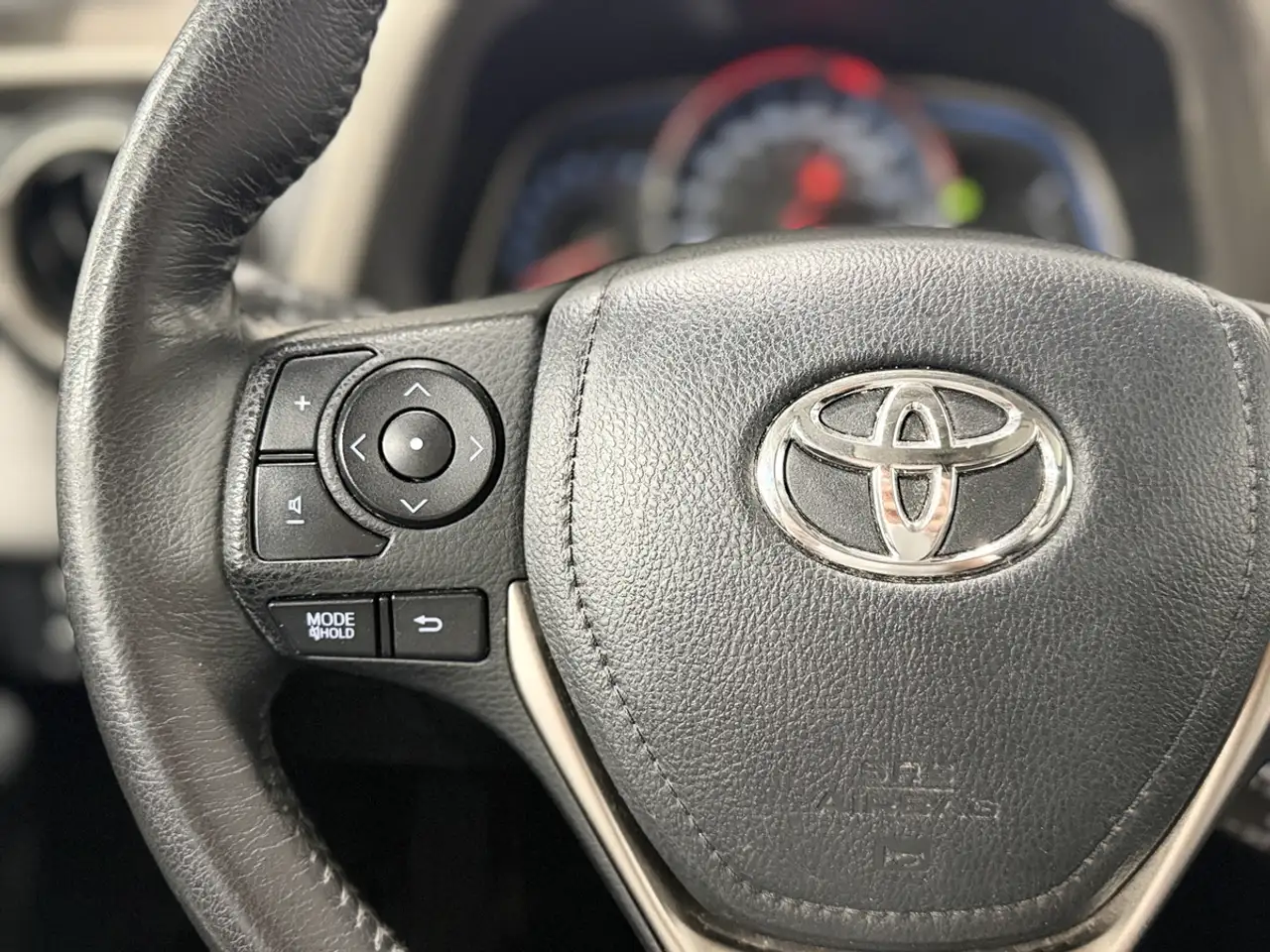 Toyota RAV 4 photo Toyota RAV 4