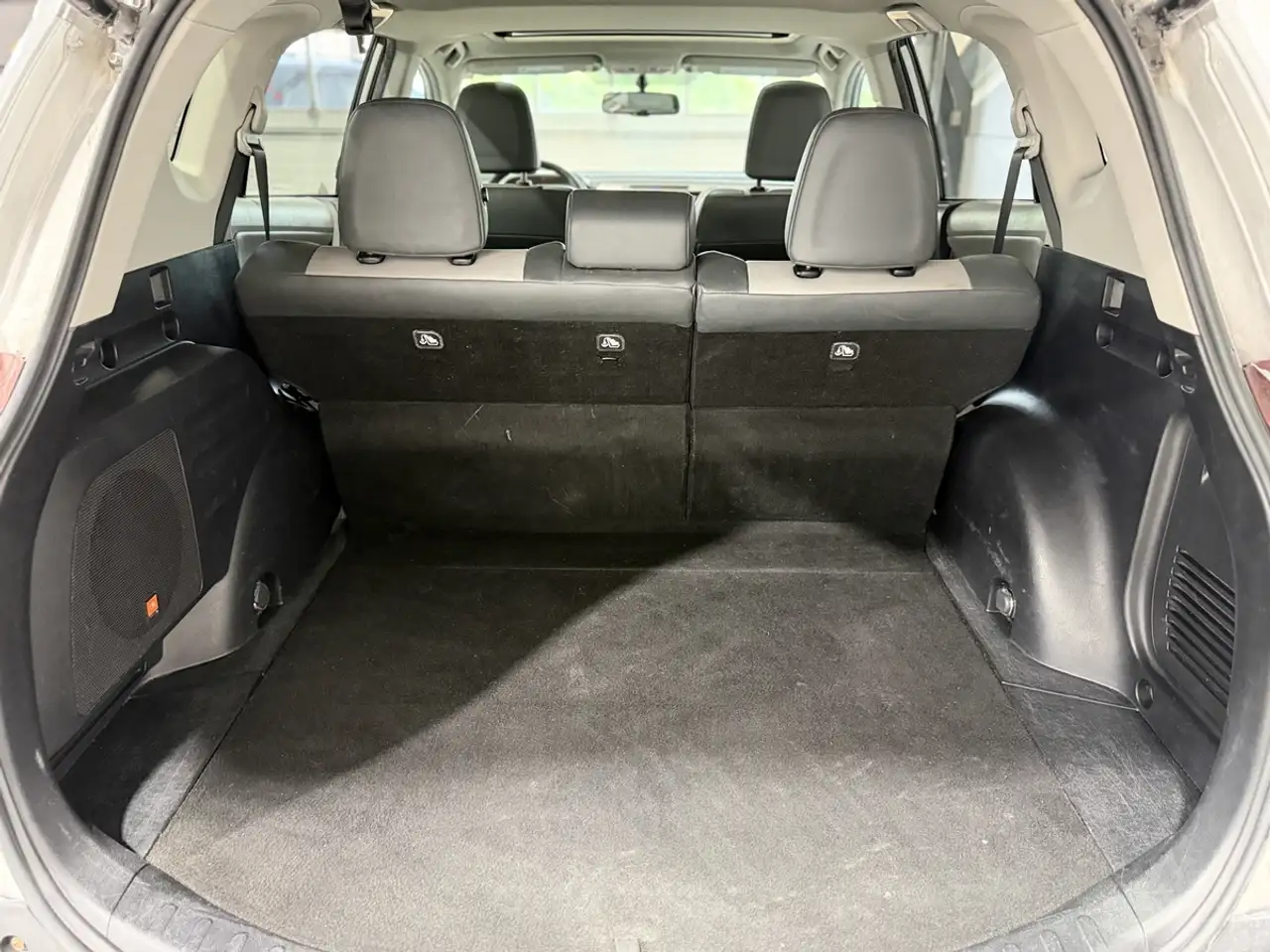 Toyota RAV 4 photo Toyota RAV 4