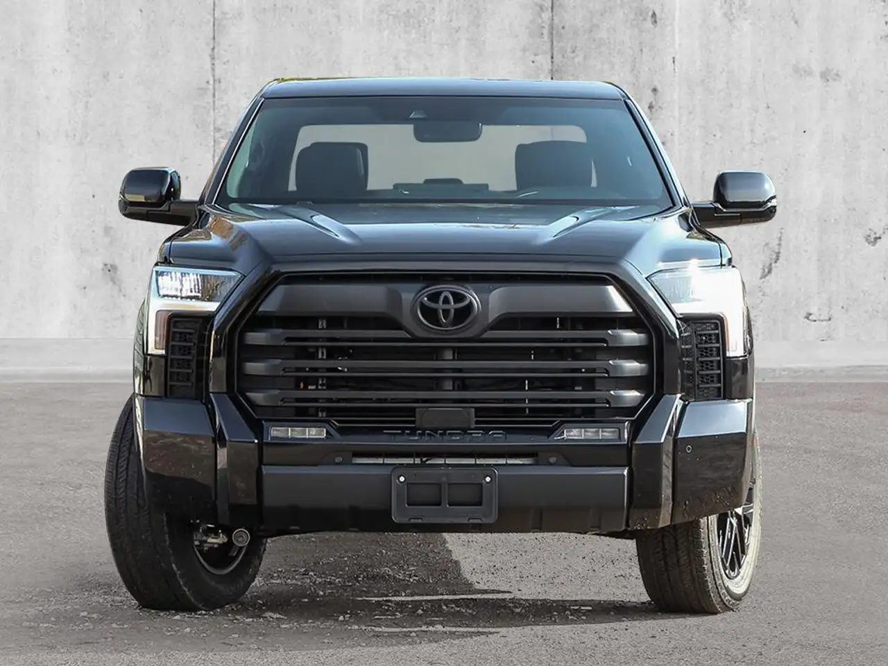 Toyota Tundra снимка Toyota Tundra