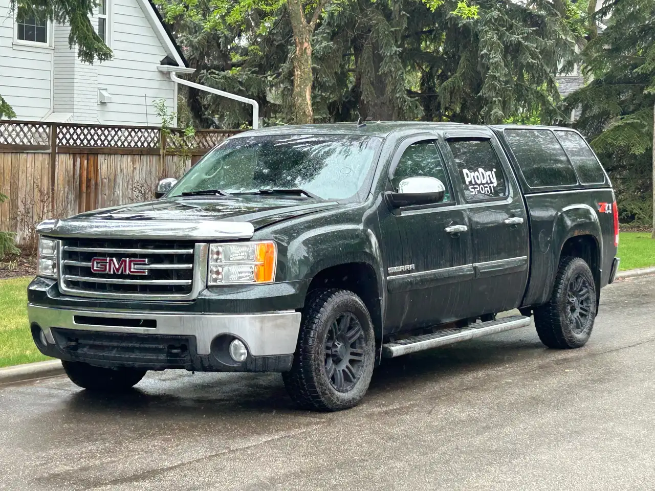 GMC Sierra 1500 fotografie GMC Sierra 1500