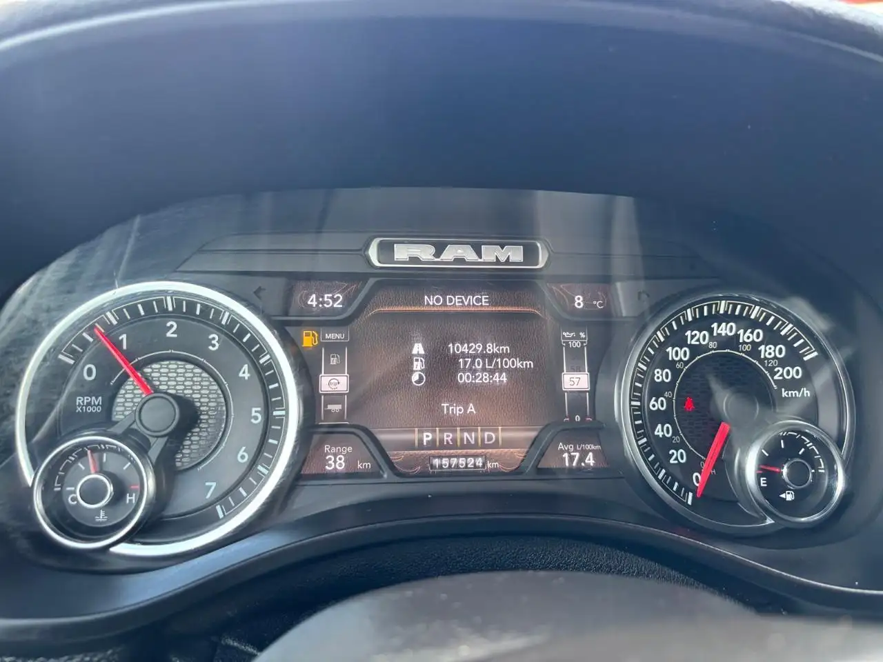 RAM 1500 снимка RAM 1500