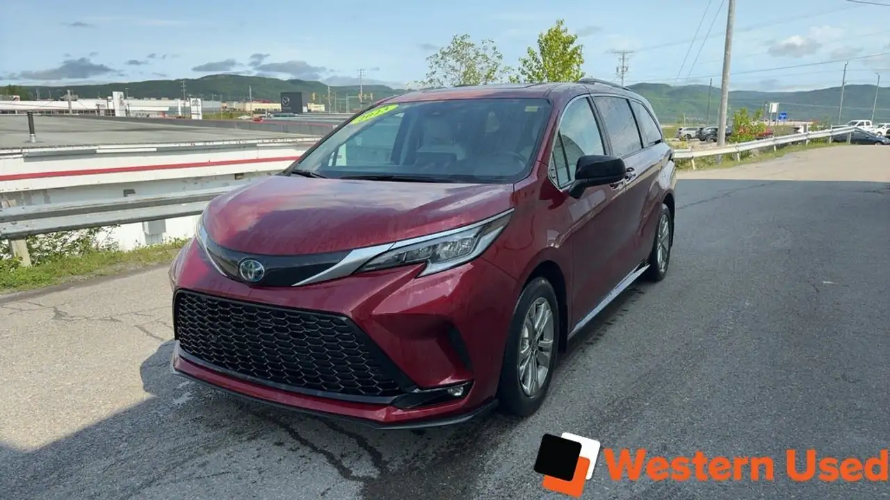 2023 Toyota Sienna