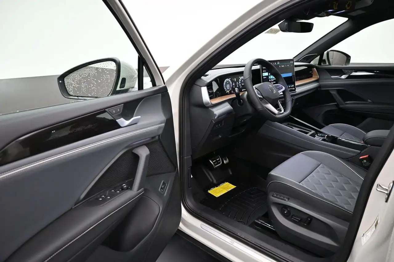 Volkswagen Tiguan снимка Volkswagen Tiguan