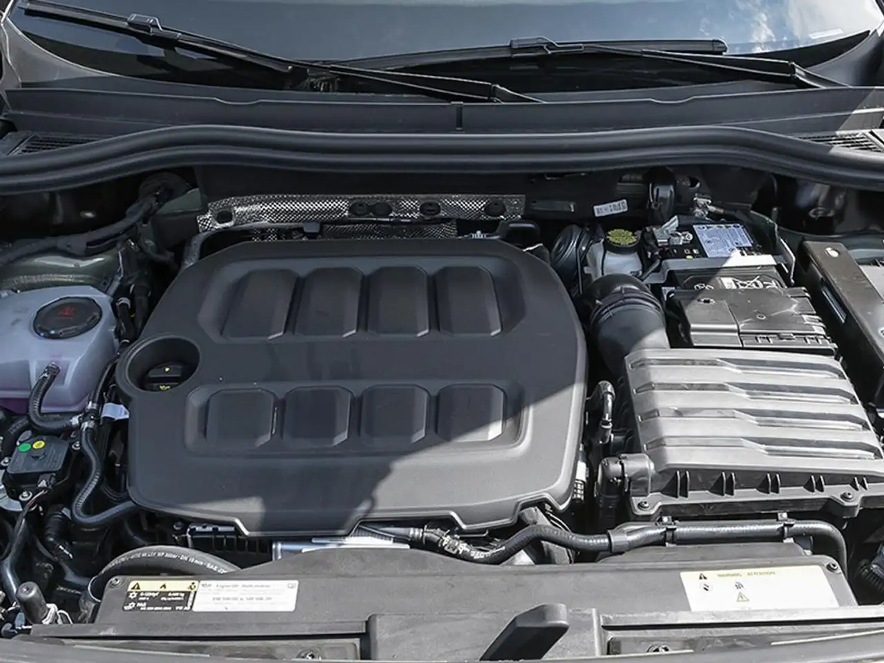 Volkswagen Tiguan photo Volkswagen Tiguan