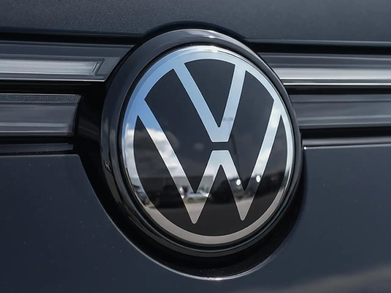 Volkswagen Tiguan photo Volkswagen Tiguan