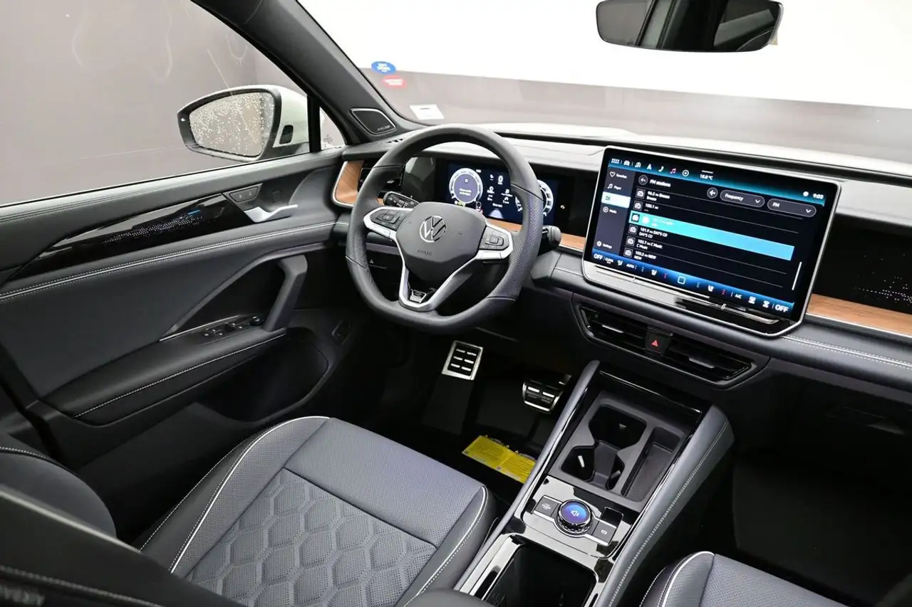 Volkswagen Tiguan снимка Volkswagen Tiguan