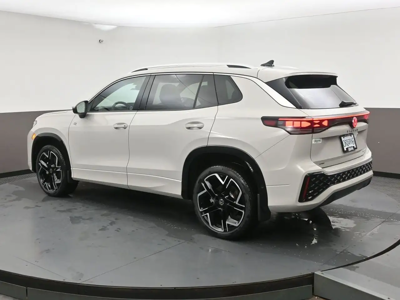 Volkswagen Tiguan снимка Volkswagen Tiguan