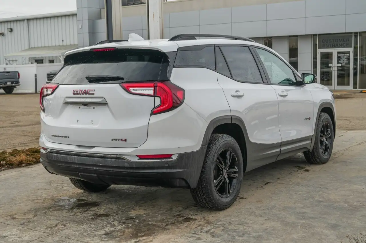 GMC Terrain снимка GMC Terrain