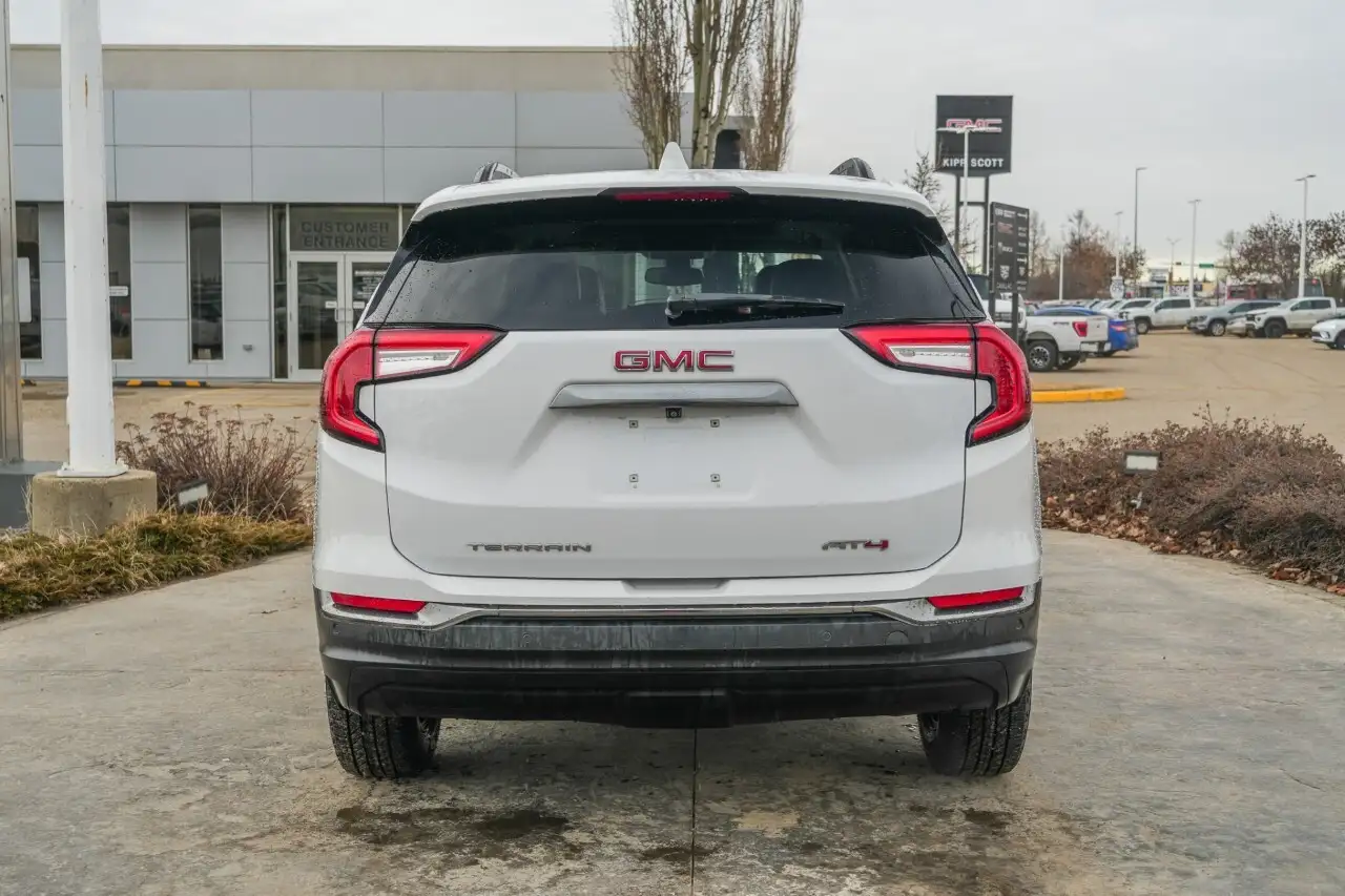 GMC Terrain снимка GMC Terrain