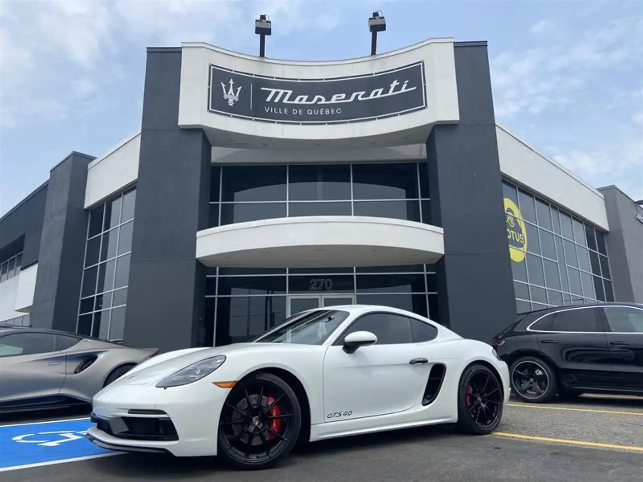 2024 Porsche 718 Cayman