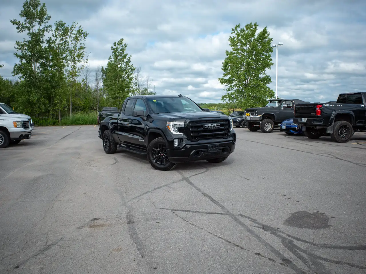 GMC Sierra 1500 fotografie GMC Sierra 1500