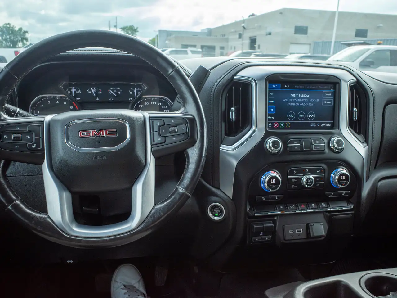 GMC Sierra 1500 fotografie GMC Sierra 1500