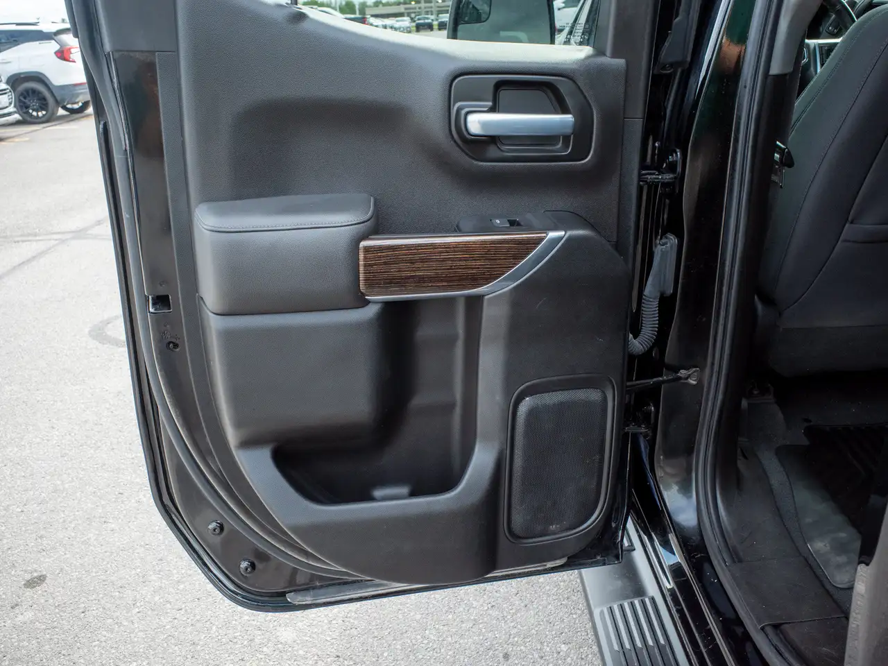 GMC Sierra 1500 fotografie GMC Sierra 1500