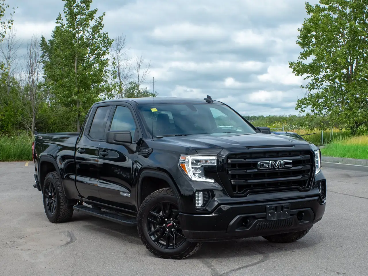 GMC Sierra 1500 fotografie GMC Sierra 1500