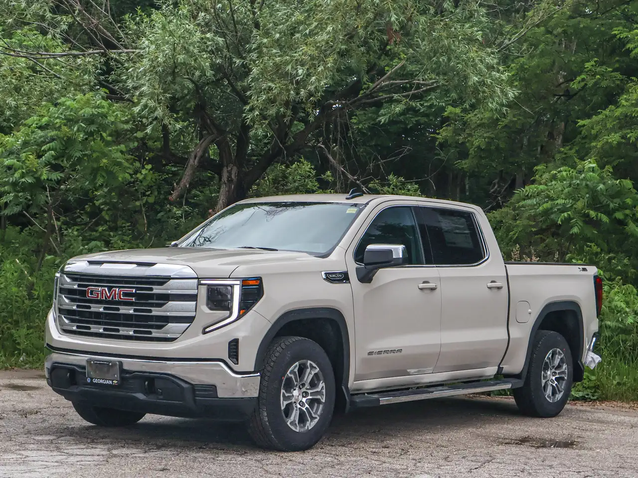 GMC Sierra 1500 photo GMC Sierra 1500
