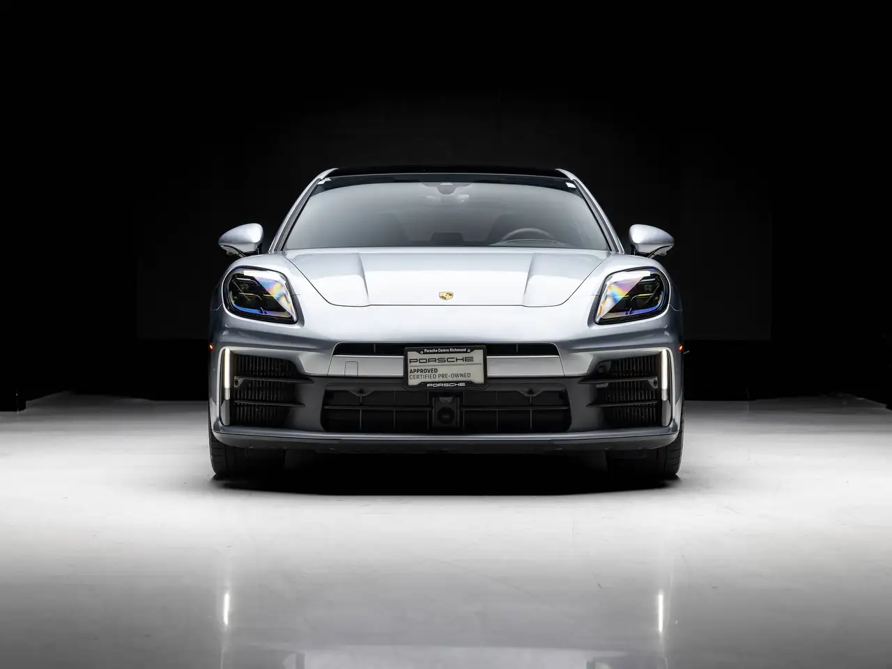 Porsche Panamera снимка Porsche Panamera